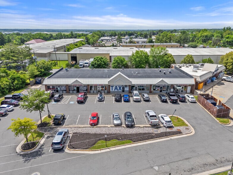 11007 Nokesville Rd, Manassas, VA à vendre - Photo du bâtiment - Image 3 de 8