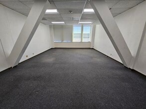 302-312 8th St, Oakland, CA for lease Interior Photo- Image 2 of 4