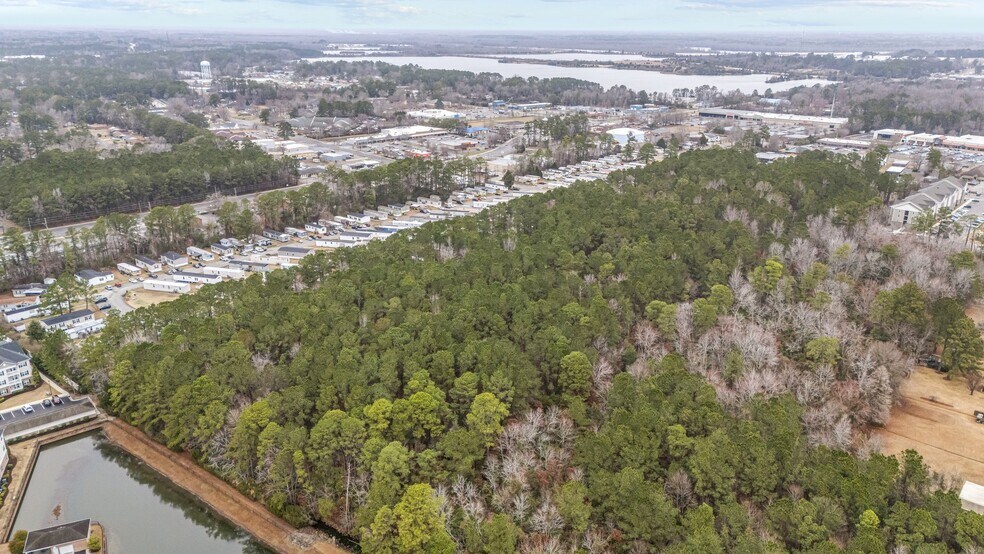 2815 Neuse Blvd, New Bern, NC à vendre - Photo du bâtiment - Image 3 de 15