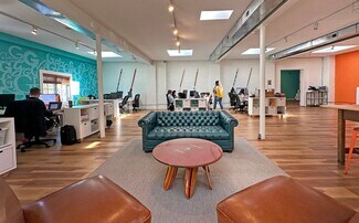 Plus de détails pour 106 W Jefferson St, Falls Church, VA - Coworking à louer