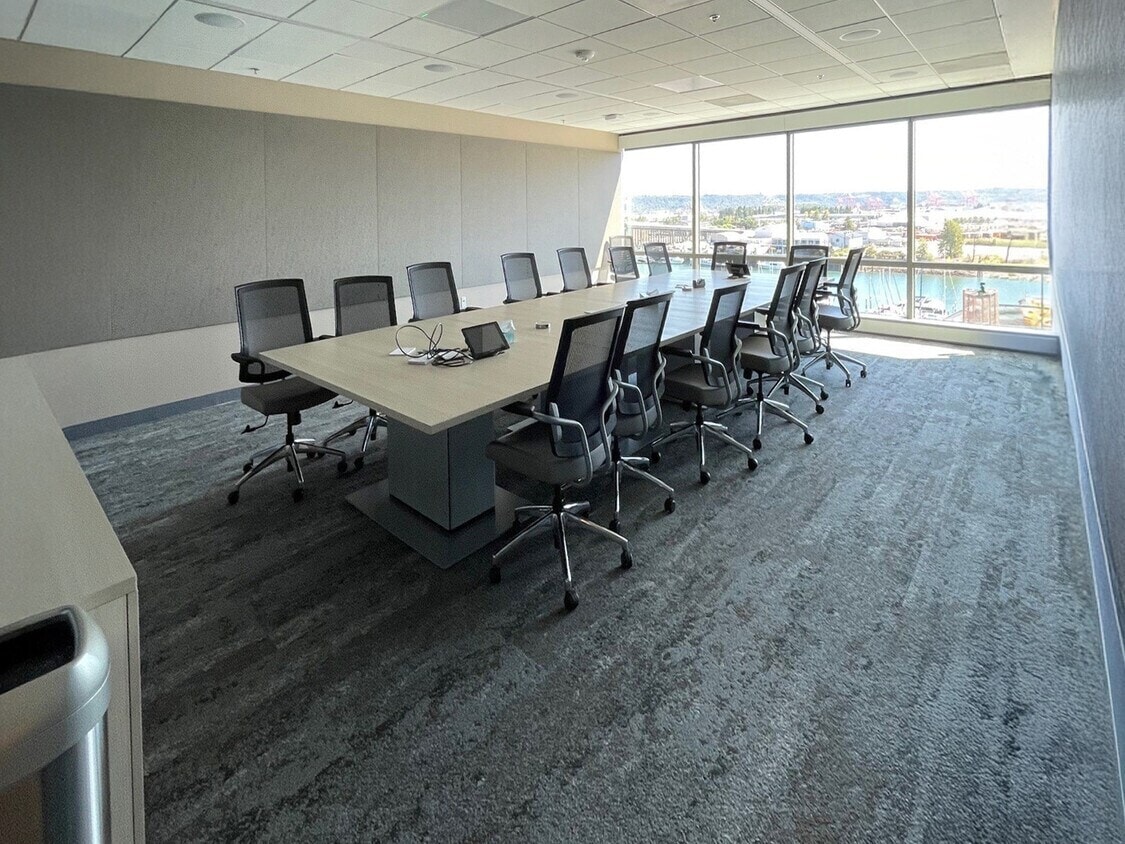 1301 A St, Tacoma, WA à louer Photo intérieure- Image 1 de 5