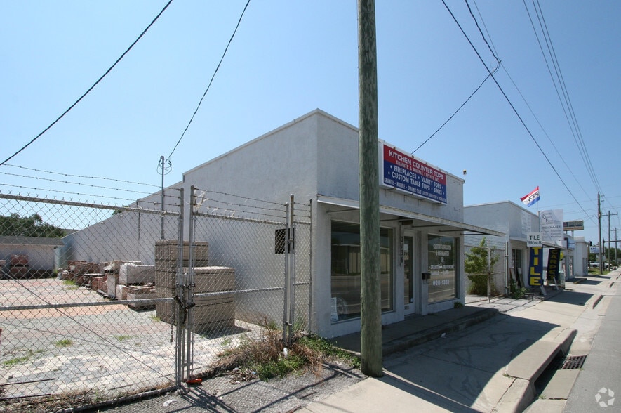 2136 17th St, Sarasota, FL for sale - Building Photo - Image 2 of 2