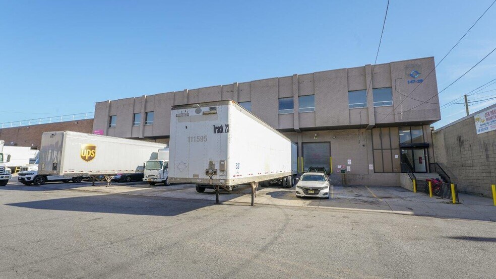 147-29 182nd St, Jamaica, NY à louer - Photo du bâtiment - Image 3 de 6