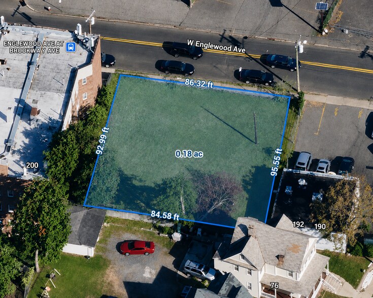 192 Englewood Ave, Englewood, NJ à vendre - Aérien - Image 3 de 5