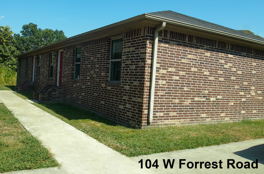 104 W Forrest St, Jonesboro, AR à vendre - Photo principale - Image 1 de 1