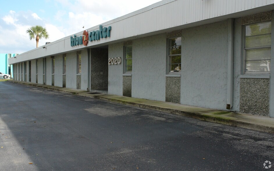 2020 W McNab Rd, Fort Lauderdale, FL à louer - Photo du bâtiment - Image 2 de 23