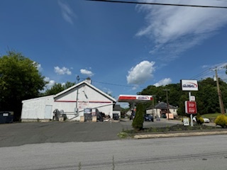 162 School St, Putnam, CT for sale Primary Photo- Image 1 of 8