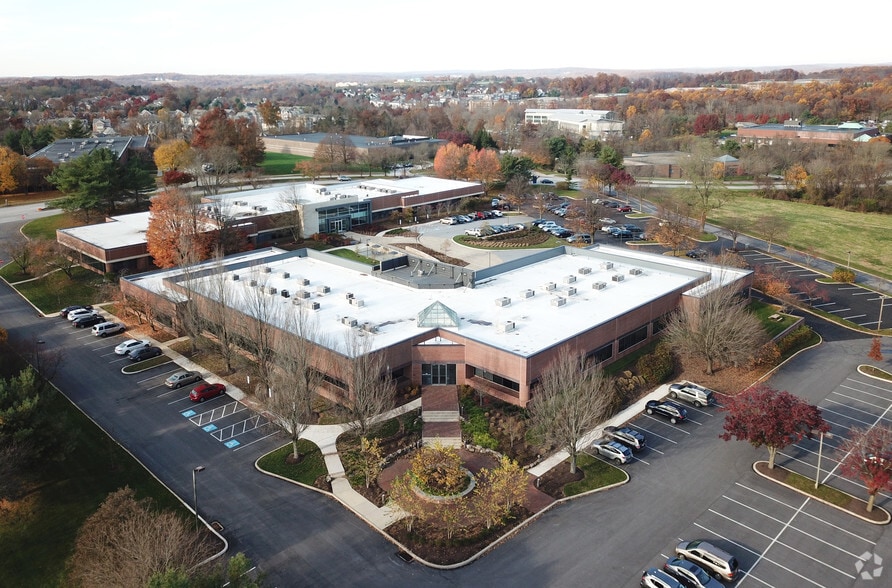 411 Eagleview Blvd, Exton, PA for lease - Aerial - Image 3 of 17