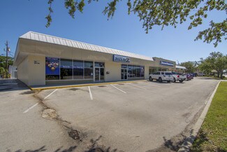 Plus de détails pour 702-736 21st St, Vero Beach, FL - Commerce de détail à louer