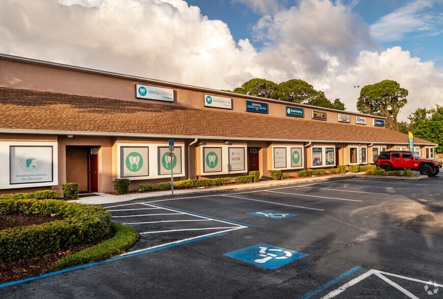 4326 Park Blvd, Pinellas Park, FL for lease - Building Photo - Image 1 of 26