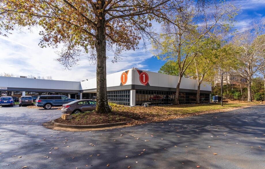 1000 Holcomb Woods Pky, Roswell, GA for lease - Building Photo - Image 2 of 15