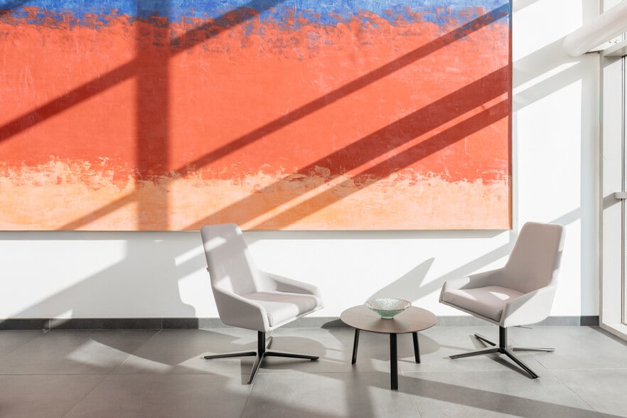 7 Phoenix Crescent, Bellshill for lease - Building Photo - Image 2 of 5