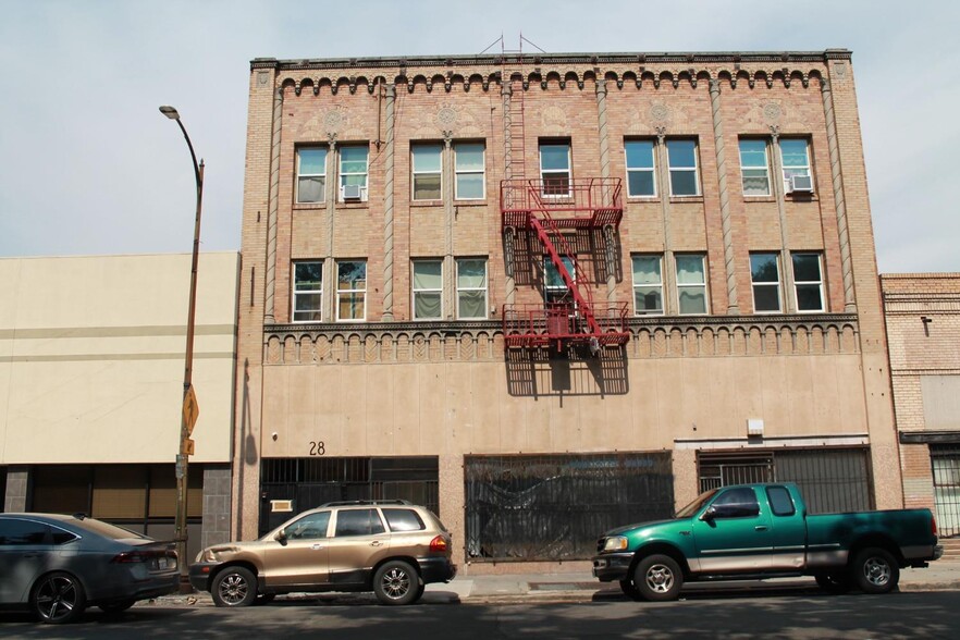 28 S American St, Stockton, CA à vendre - Photo principale - Image 1 de 29