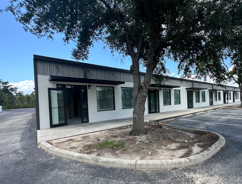 3769 Acline Rd, Punta Gorda, FL for lease - Building Photo - Image 3 of 16