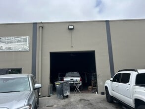 25181-25197 Huntwood Ave, Hayward, CA for lease Building Photo- Image 2 of 12