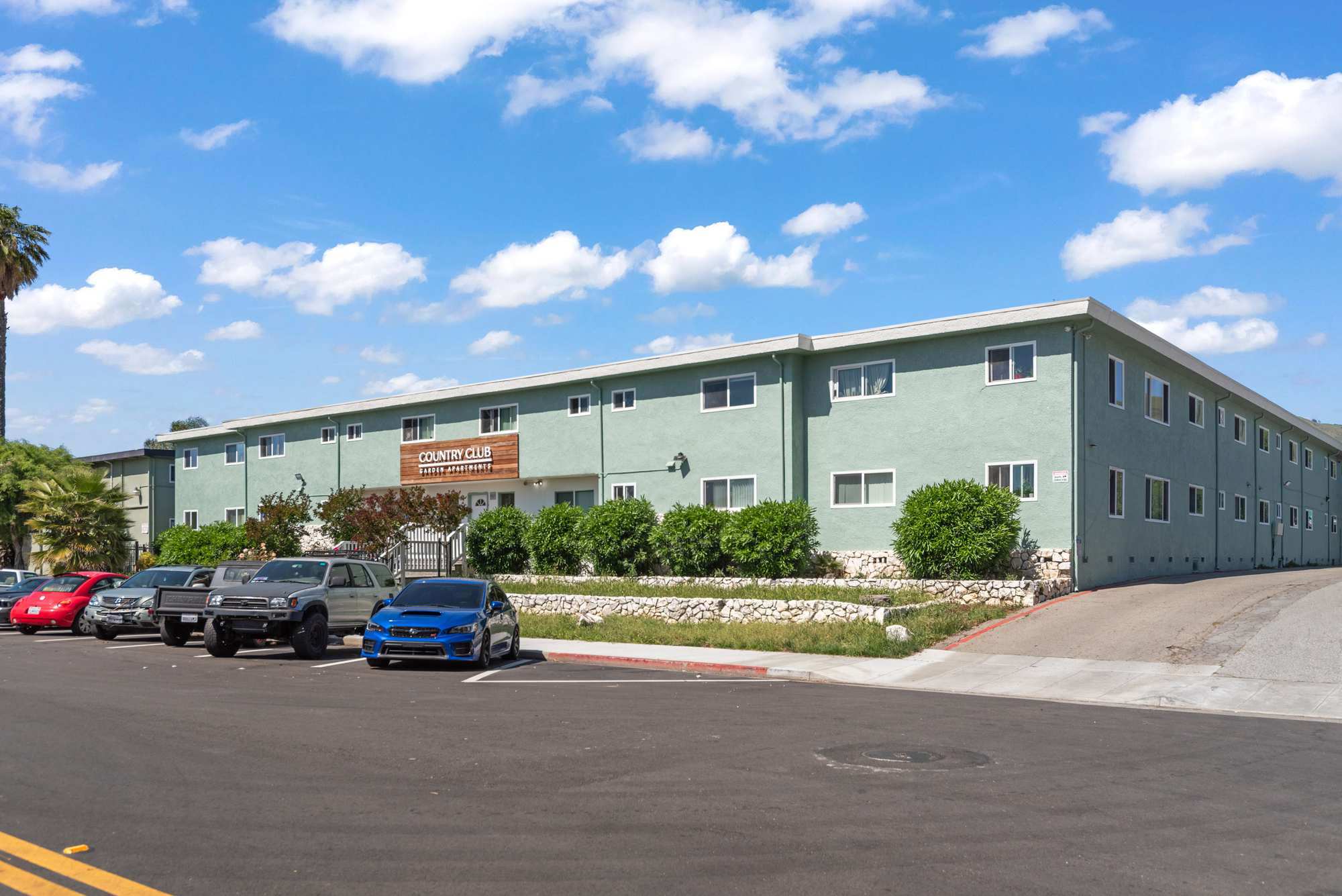 256 La Pala Dr, San Jose, CA for sale Building Photo- Image 1 of 24