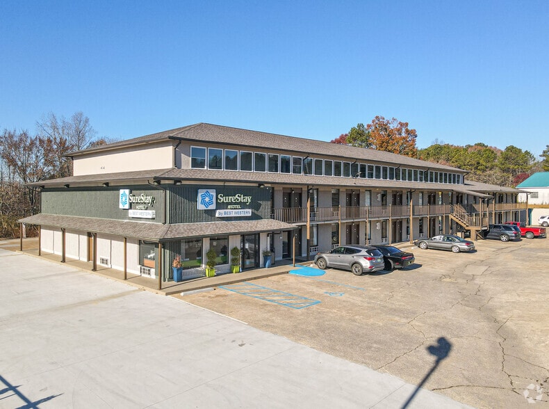 200 The Mall Way, Jasper, AL for sale - Primary Photo - Image 3 of 10