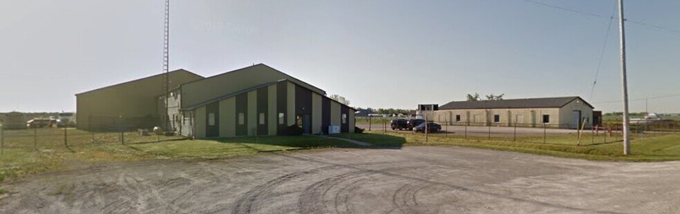 4216 Waterworks, Petrolia, ON for sale - Primary Photo - Image 1 of 1