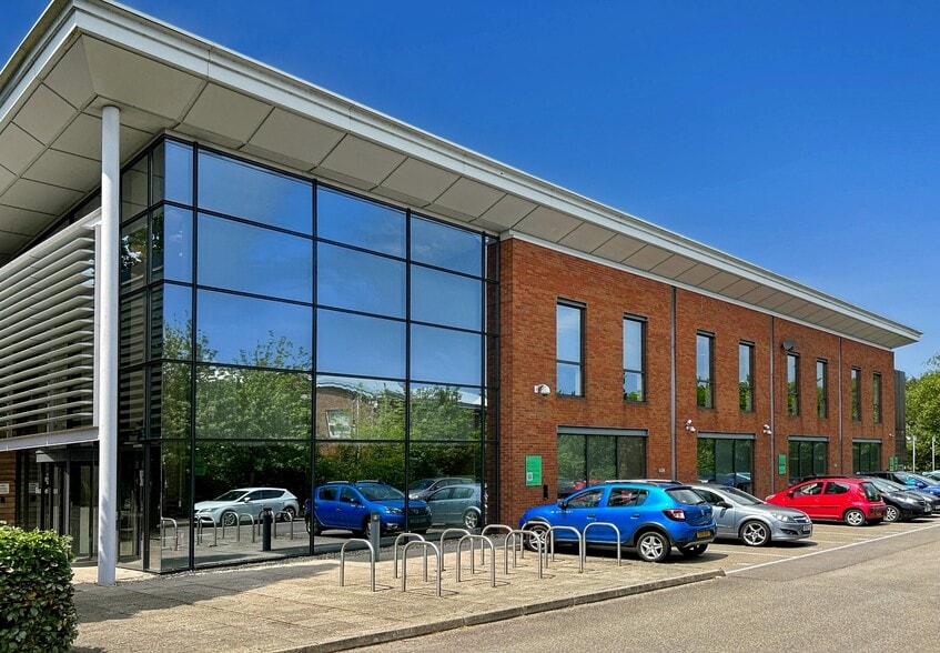 Ibstone Rd, Stokenchurch for lease - Interior Photo - Image 1 of 10