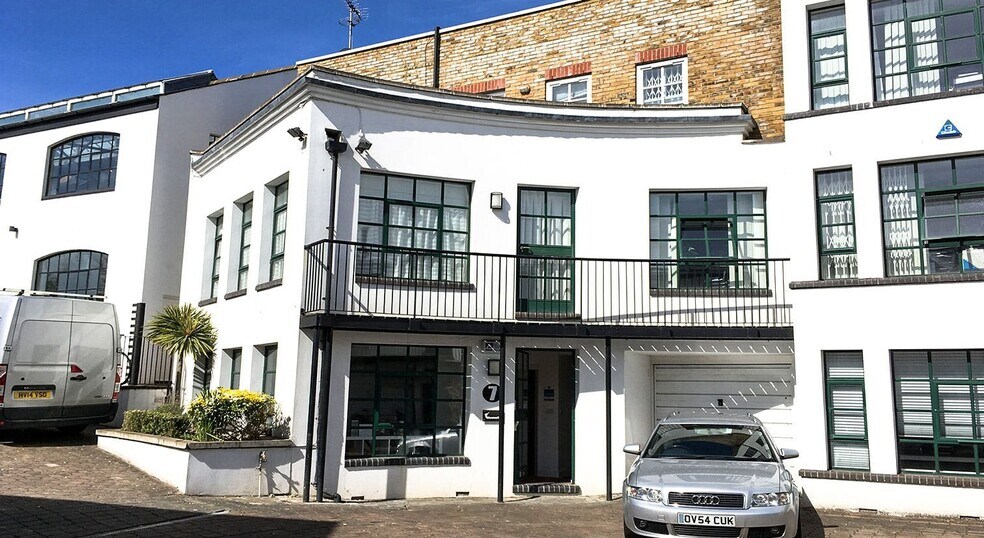 158 Hurlingham Rd, Londres à louer - Photo du bâtiment - Image 2 de 17