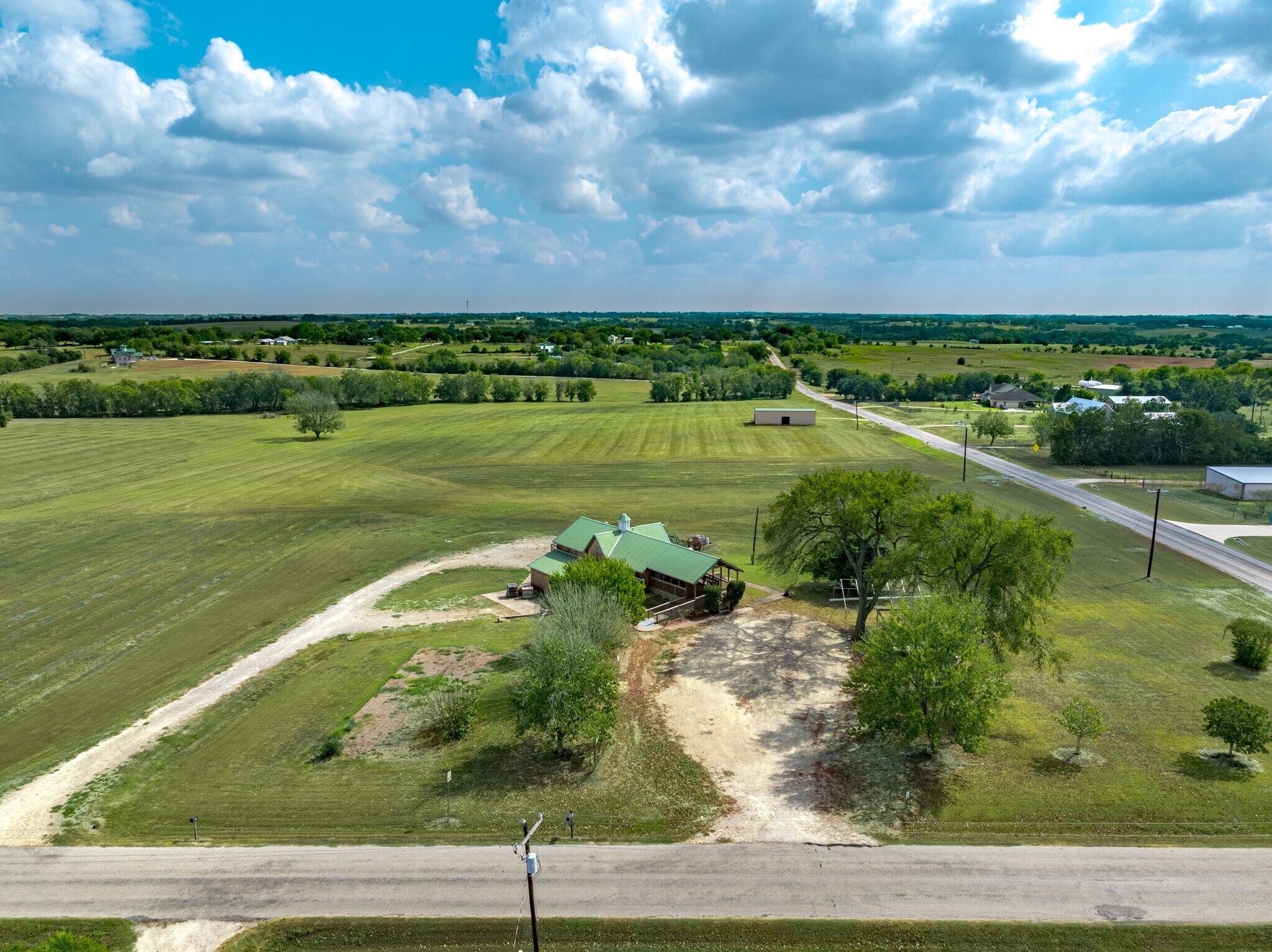 1441 Salem Rd, Brenham, TX à vendre Photo du bâtiment- Image 1 de 36