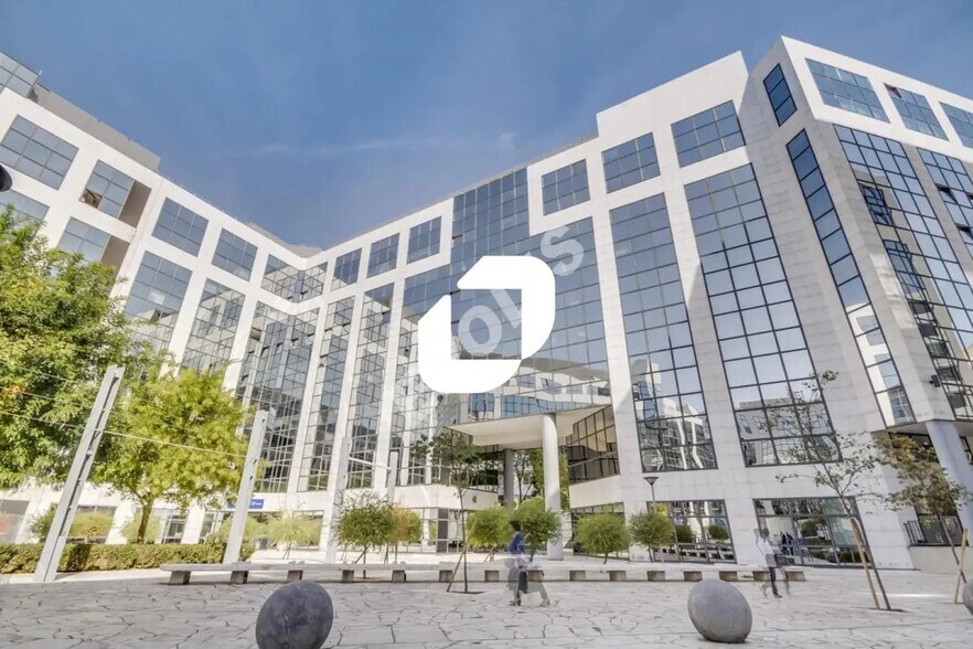 6 Avenue Montaigne, Noisy-le-Grand for lease - Building Photo - Image 2 of 2