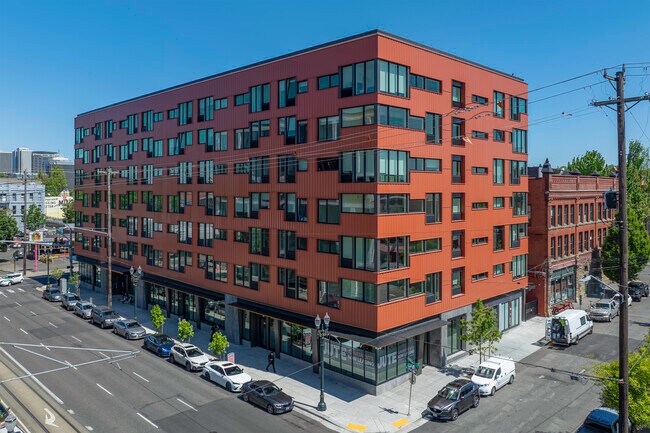 More details for 550 SE Martin Luther King Jr Blvd, Portland, OR - Retail for Lease