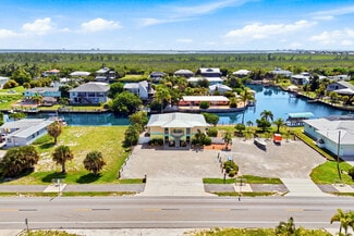 More details for 3226 Stringfellow Rd, Saint James City, FL - Multifamily for Sale