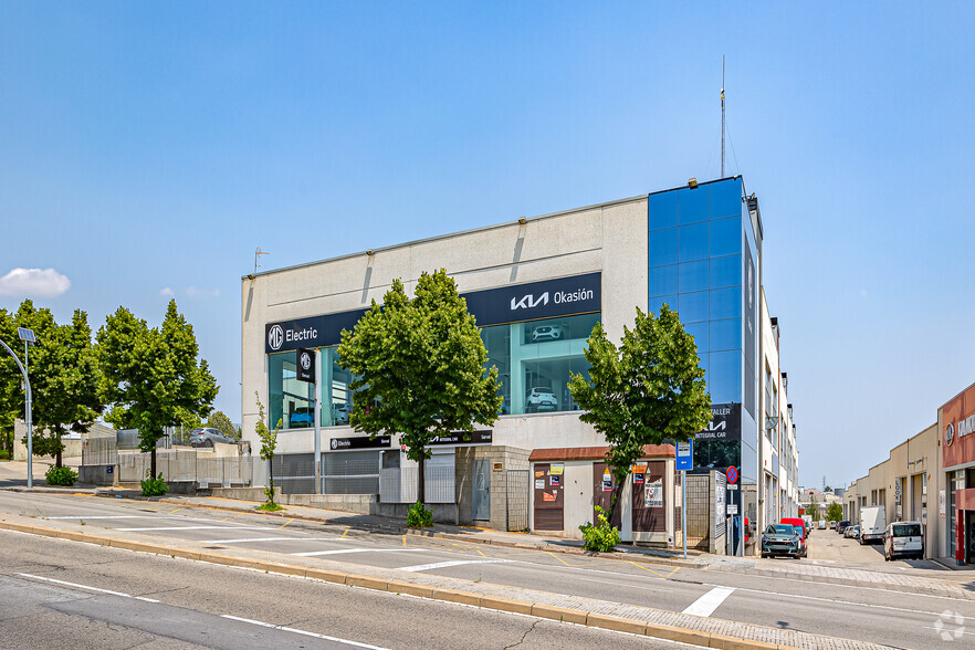 Industriel dans Terrassa, BAR à louer - Photo du bâtiment - Image 2 de 2