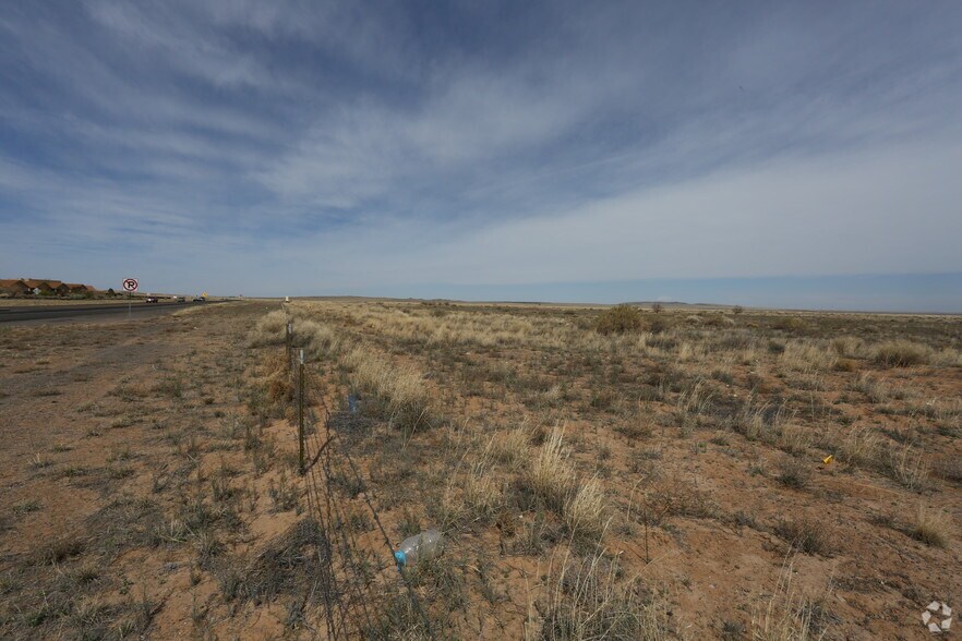 Desert Willow & Autumn Brush Rd, Los Lunas, NM for sale - Primary Photo - Image 1 of 1