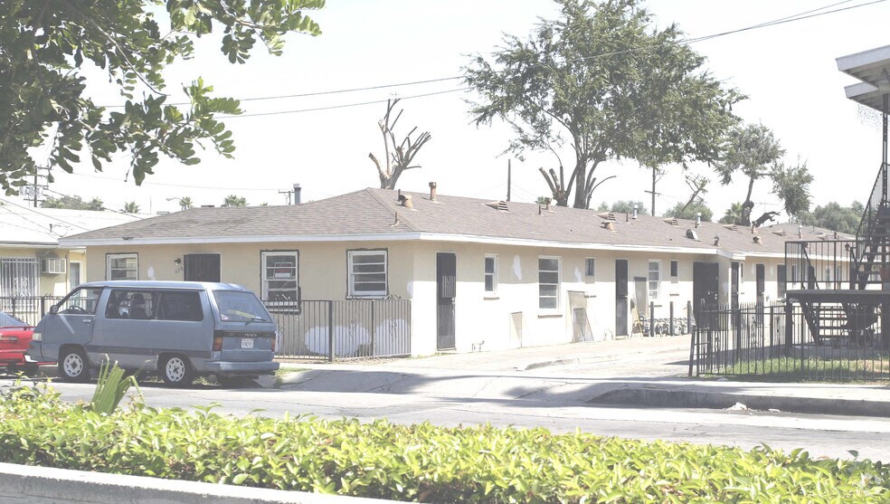 428 N Poplar Ave, Montebello, CA for sale - Building Photo - Image 2 of 18