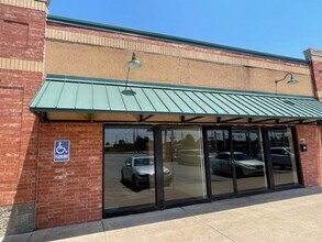 4300 S Bryant Ave, Oklahoma City, OK for lease Building Photo- Image 2 of 8