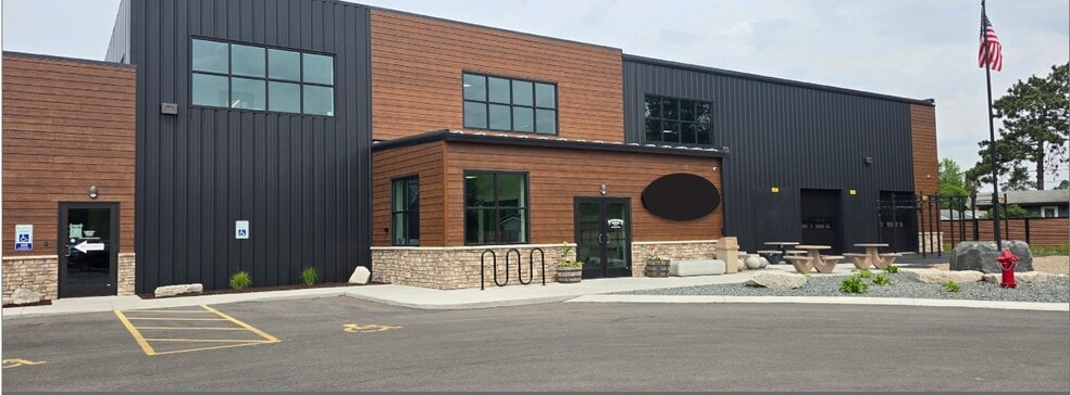 3200 Schofield Ave, Schofield, WI for lease - Building Photo - Image 1 of 3