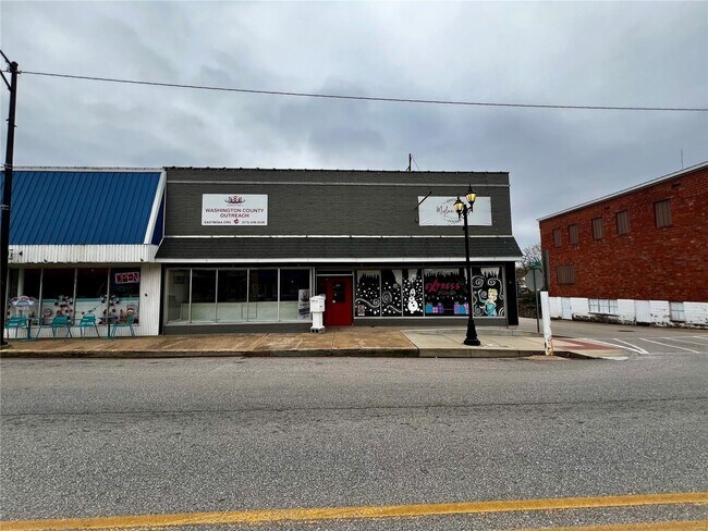 More details for 201 E High St, Potosi, MO - Retail for Sale