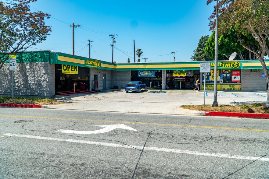 600 W Valley Blvd, Alhambra, CA à vendre - Photo du bâtiment - Image 2 de 8