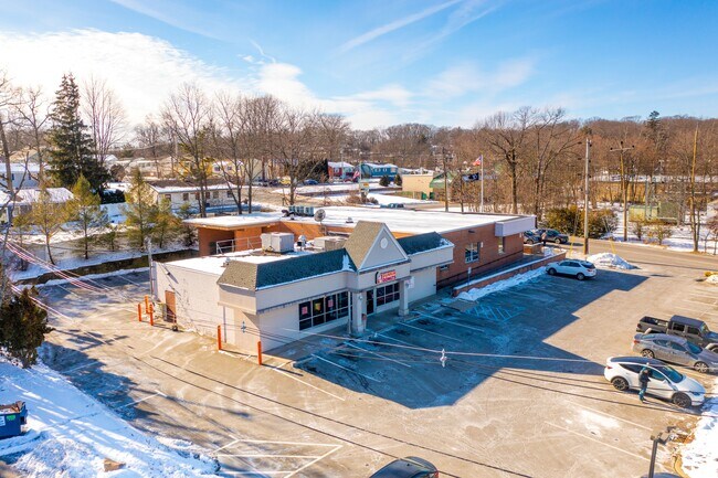 More details for 32 Durban Ave, Hopatcong, NJ - Retail for Sale
