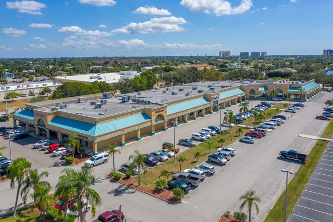 Plus de détails pour 1708 Cape Coral Pky, Cape Coral, FL - Bureau à vendre
