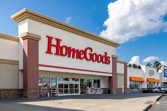 201 Tanger Outlets Blvd, Pooler, GA à louer Photo du bâtiment- Image 2 de 7