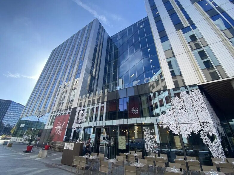 34 Rue De La Soie, Villeurbanne à louer - Photo du bâtiment - Image 1 de 6