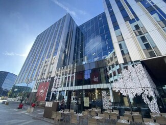 Plus de détails pour 34 Rue De La Soie, Villeurbanne - Bureau à louer