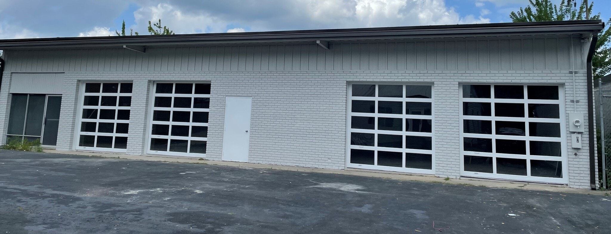 1419 Woodmont Ln NW, Atlanta, GA for lease Primary Photo- Image 1 of 4