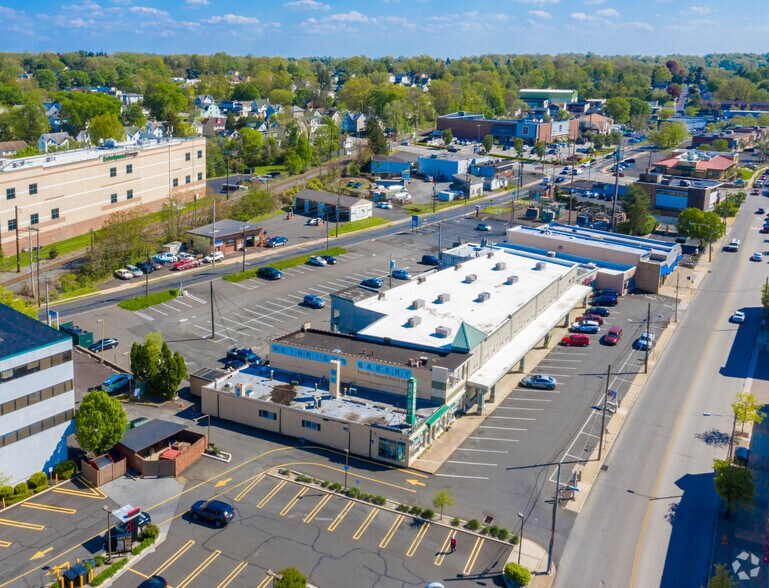 31-49 Easton Rd, Willow Grove, PA à louer - Aérien - Image 3 de 9