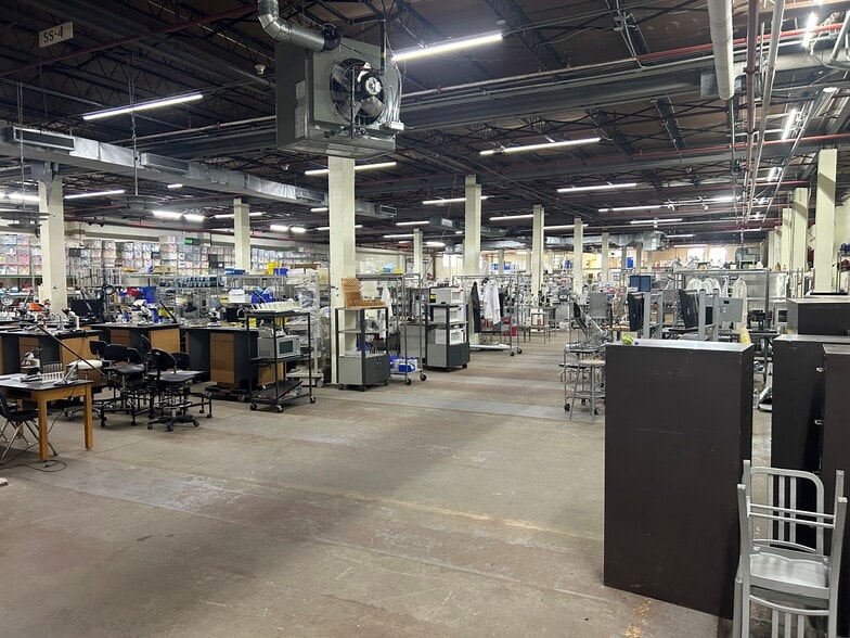 1557 Saint Joseph Ave, East Point, GA à louer - Photo intérieure - Image 3 de 12