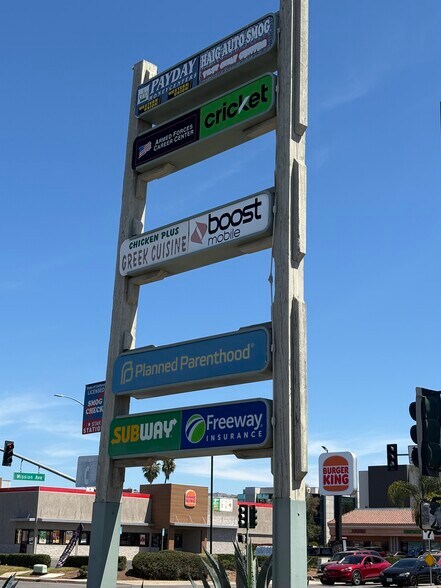 309-357 W Mission Ave, Escondido, CA à louer - Autre - Image 3 de 6