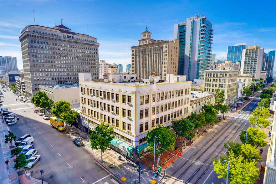 Trolley Lofts, San Diego, CA à vendre - Photo du bâtiment - Image 1 de 7