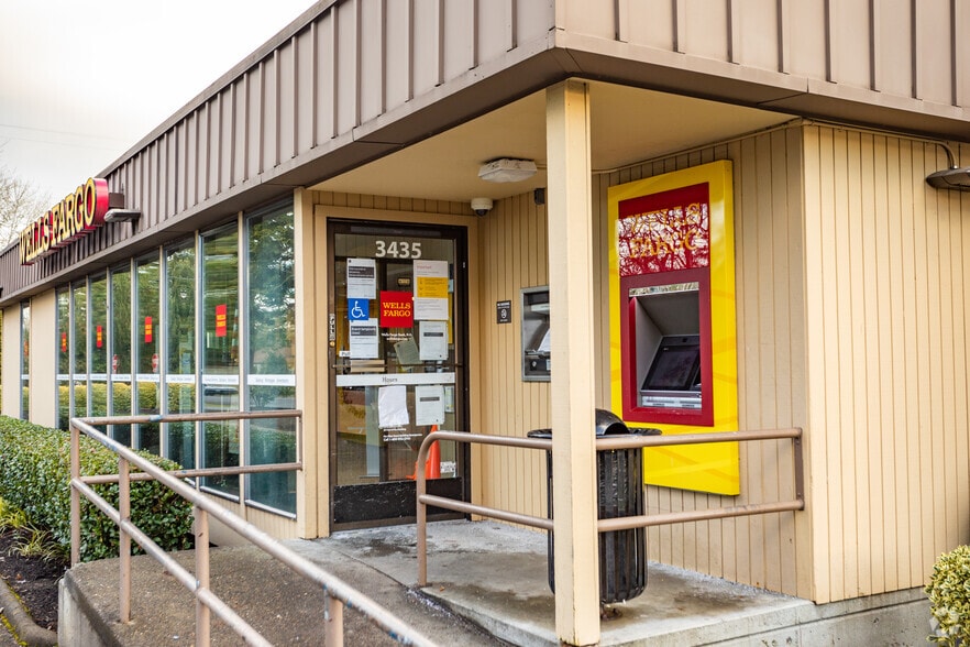 3435 SW 182nd Ave, Beaverton, OR à vendre - Photo du bâtiment - Image 2 de 4