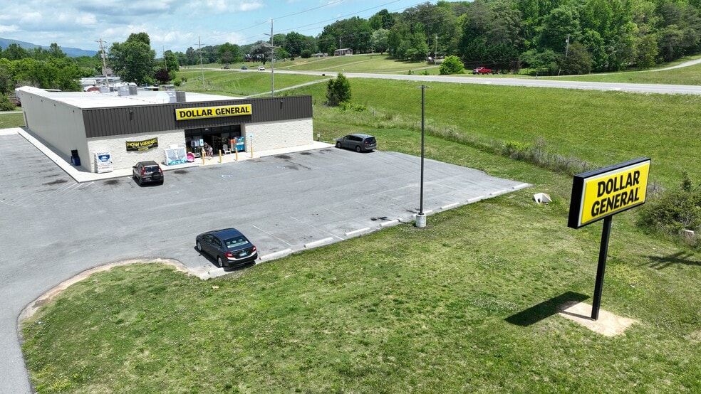 825 Cheri, Whitwell, TN à vendre - Photo du bâtiment - Image 2 de 3