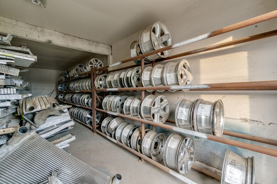 17308 Highway 99E, Hubbard, OR à vendre - Photo intérieure - Image 3 de 24