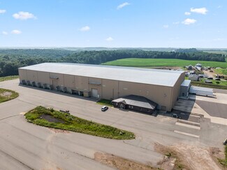 Plus de détails pour 617 8th Ave, Clayton, WI - Industriel à vendre