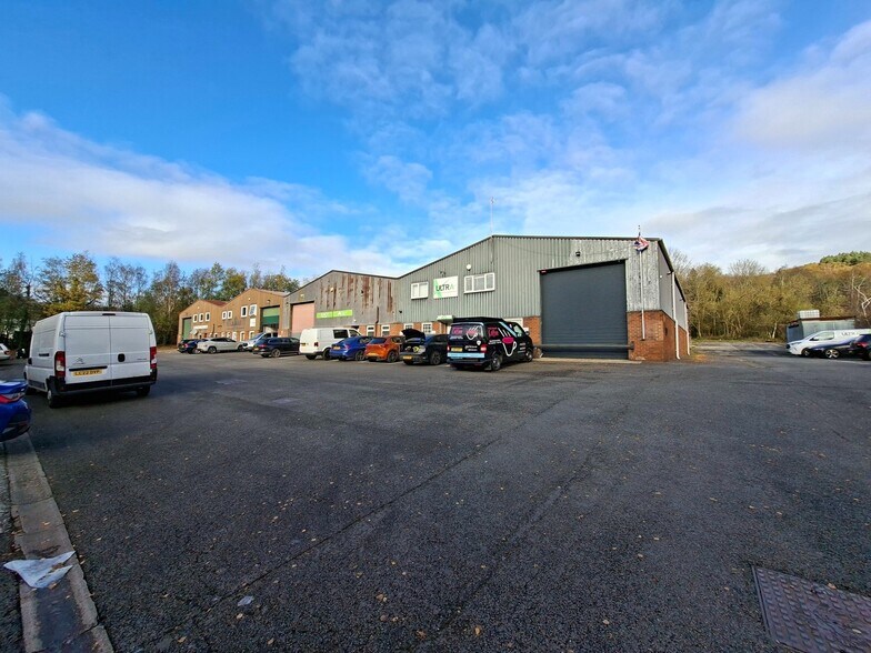 Carrwood Rd, Chesterfield à vendre - Photo du bâtiment - Image 1 de 6